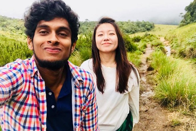 Most Popular Round Tour in Sri Lanka - Ella Rock and the Nanuoya to Ella train ride