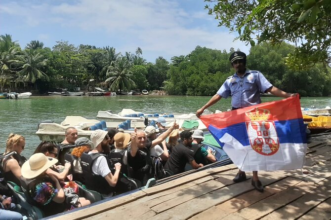 Most popular round tour of 8 days - Day 4: Ambuluwawa Tower, waterfall pause, and tea at Damro Labookellie