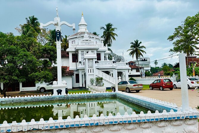 Negombo City Tour by Tuk Tuk with hotel pickup - Comfort and Timing on a Coastal Day