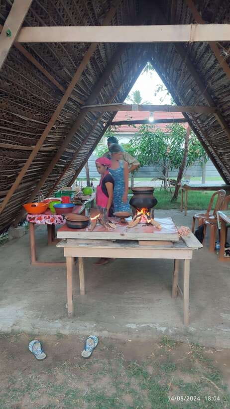 Nilaveli: Sri Lankan Cooking Class with a Local Family - Firewood and Wood Stoves: Why the Method Changes the Food