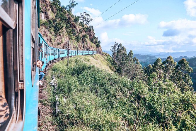 Nuwara Eliya from Kandy by Train - Train class choice: comfort, window access, and avoiding a standing-only ride