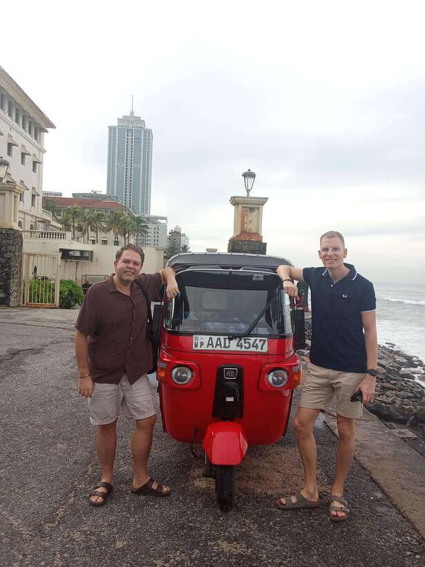Personal Guided Colombo City Tour by Tuk Tuk - All Inclusive - Getting Started in Colombo: Pickup and Tuk Tuk Timing