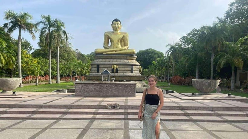 Personal Guided Colombo City Tour by Tuk Tuk - All Inclusive - Galle Face Green and Dutch Hospital: Classic Colombo in One Stretch