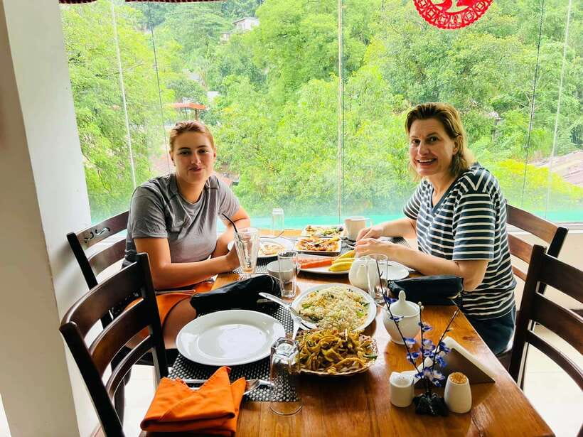 Pinnawala Day Tour from Kandy (Private tour ) - Getting From Kandy to Pinnawala Without Stress