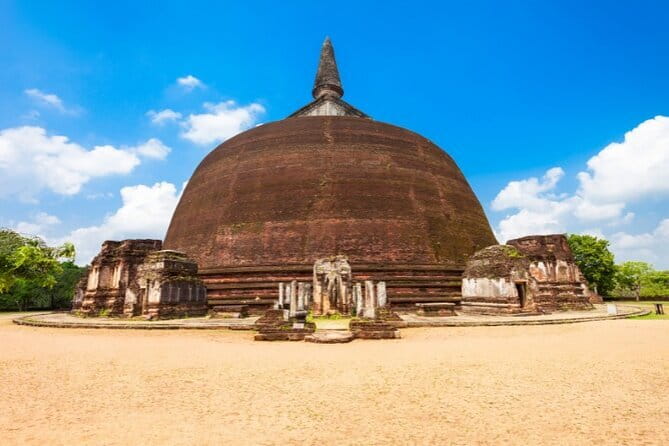Polonnaruwa Ancient City Private Day Tour (Hidden Gems) - Pabalu Vehera and Rankoth Vehera: stupas that deserve more than a quick glance