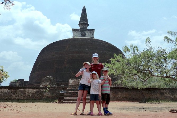 Polonnaruwa Day Tour with Lunch by Mahaweli - Polonnaruwa Ruins Day From Kandy, With Pickup Done Right