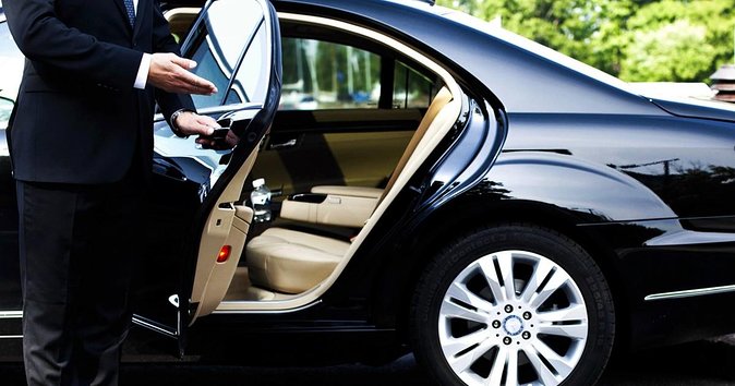 Private arrival transfer from the Airport to your booked hotel in Negombo - Key reasons this transfer feels worth it