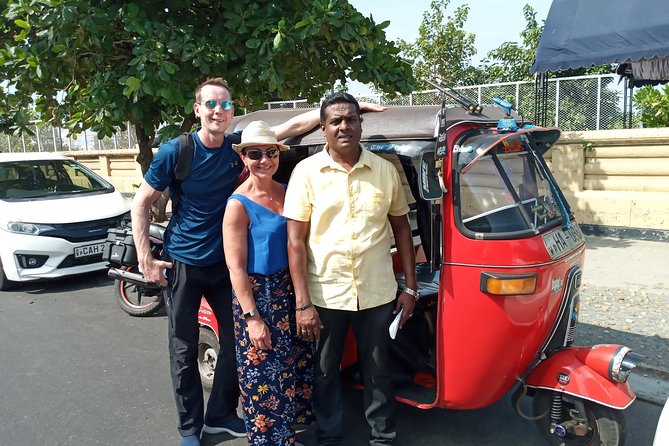 Private City tour in Colombo By tuk tuks or Cars - Colombo Fort, Petah Market, Floating Market, and Bazaars