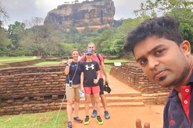 Private Dambulla Sigiriya Tour from Kandy with friendly chauffeur - A Kandy day trip that strings together Sigiriya, Dambulla, and elephants