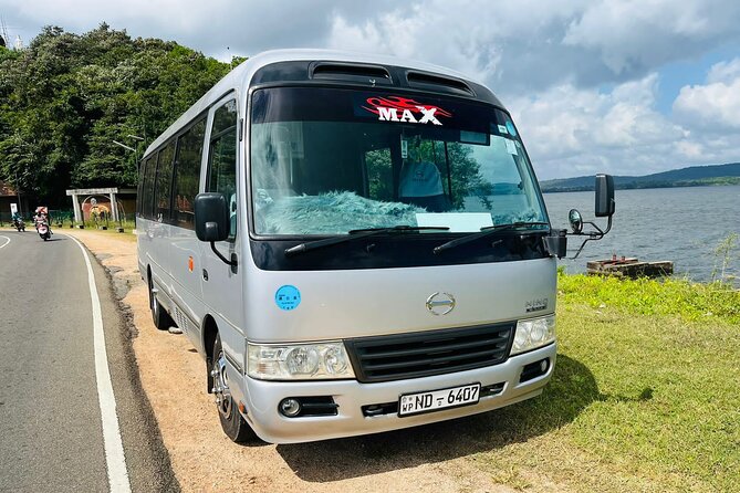Private Round Tour in Sri Lanka with Vehicle - The driver factor: safety, timing, and the Nadeesha standard