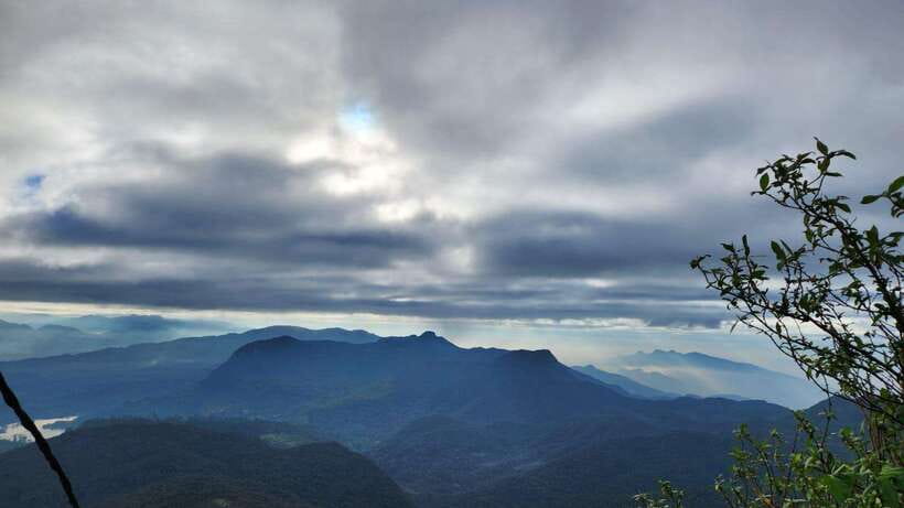 Sacred Sunrise Adventure: Adam’s Peak Day Tour - Adam’s Peak, Sri Pada, and that famous footprint