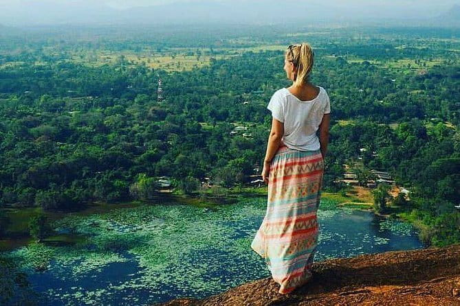 Sigiriya and Dambulla Private Full-Day Guided Tour - Hotel pickup, private vehicle, and why it matters in this part of Sri Lanka
