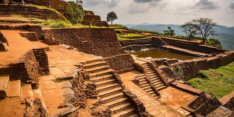 Sigiriya and Pidurangala Rock From Colombo - The mid-day break: tea, lunch, and time to reset