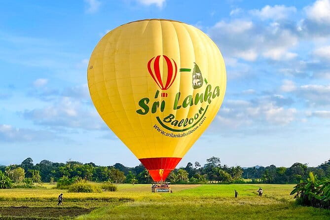 Sigiriya & Habarana: Sunrise Hot Air Balloon Ride Experience - The breakfast and inflation show you do not want to rush