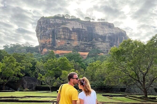 Sigiriya Hike & Minneriya Safari Private Full Day Tour - Pickup, private pacing, and the 8-hour rhythm