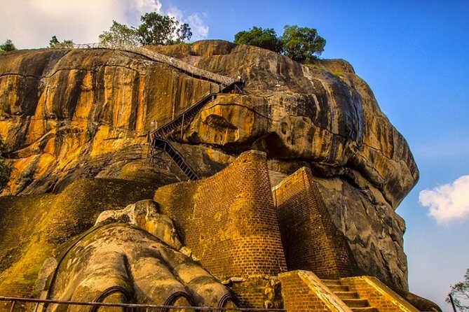 Sigiriya Rock & Cave Temple with Jeep Safari Private Day Trip - Pickup From Colombo and How the Timing Really Works