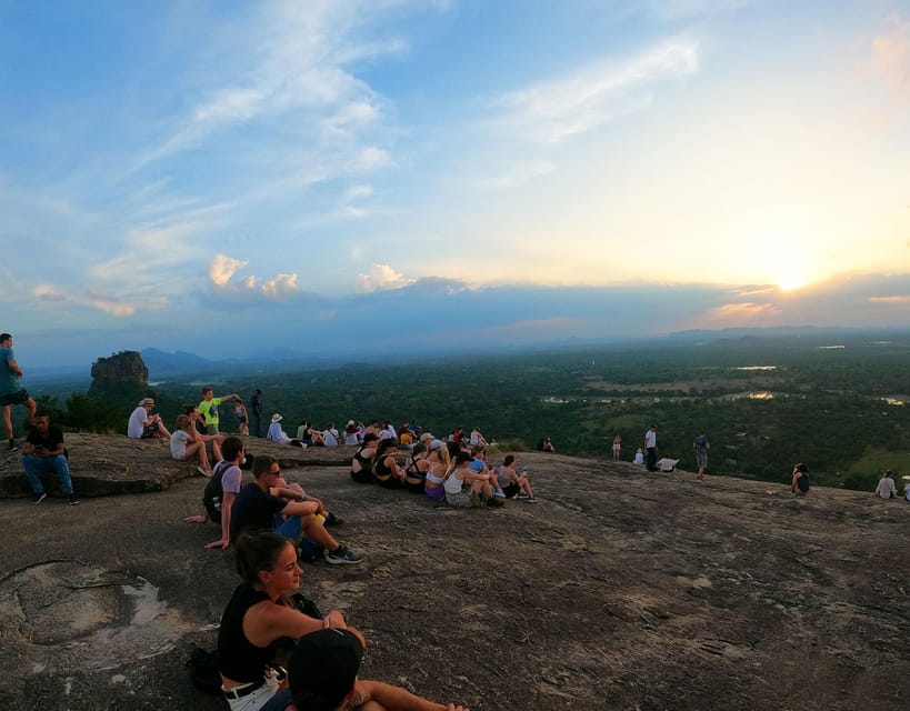 Sigiriya: Sigiriya or Pidurangala Sunrise/Sunset Hike - What to Bring (So You Don’t Regret It Halfway Up)