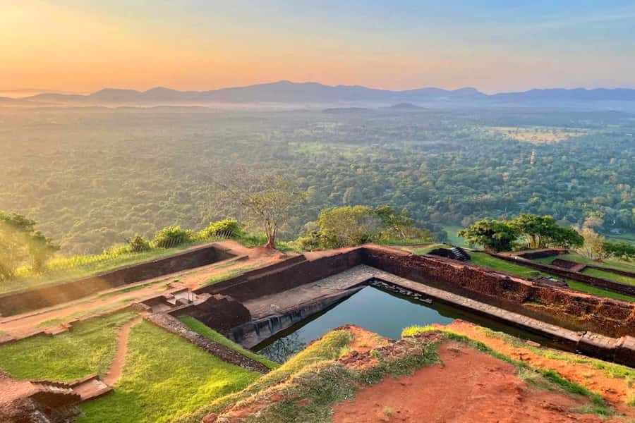 Sigiriya: Sigiriya or Pidurangala Sunrise/Sunset Hike - Entrance Fees and Guides: What You Pay vs What You Get
