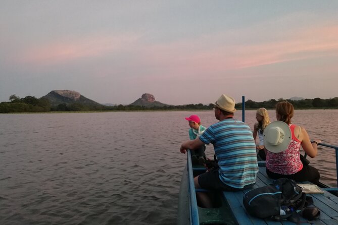 Sigiriya Sunrise/Sunset Guided Boat Ride - Who should book this sunrise or sunset boat ride?