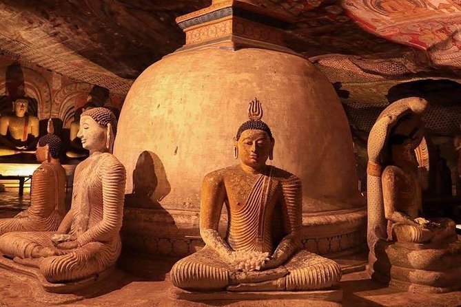 Sri Lanka 03 night 04 days budget tour package - Kandy to Nuwara Eliya via Ramboda: tea-country pace with quick stops
