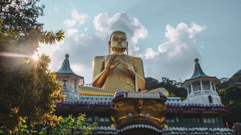 Sri Lanka: 4-Day Private Tour Focusing on Cultural Triangle - Day 2: Polonnaruwa ruins, Minneriya elephants, then the Sigiriya route