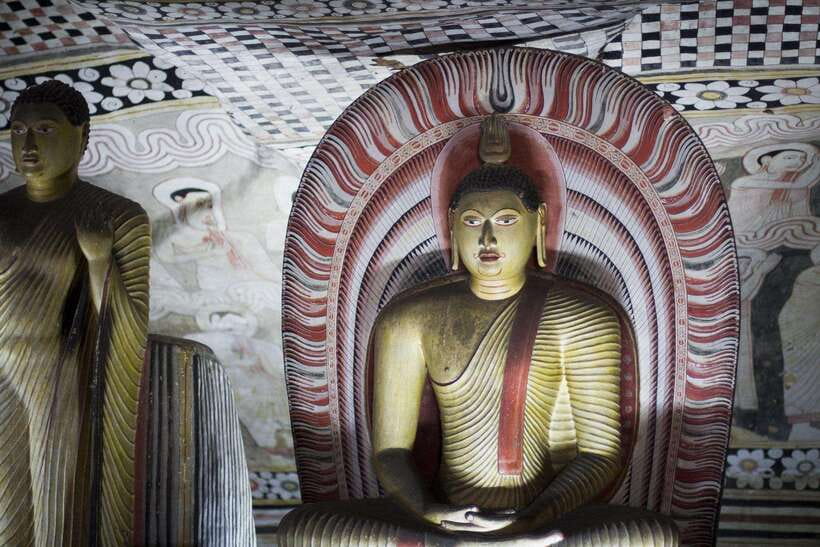 Sri Lanka: 4-Day Private Tour Focusing on Cultural Triangle - Day 1: Anuradhapura sacred monuments and Mihintale views