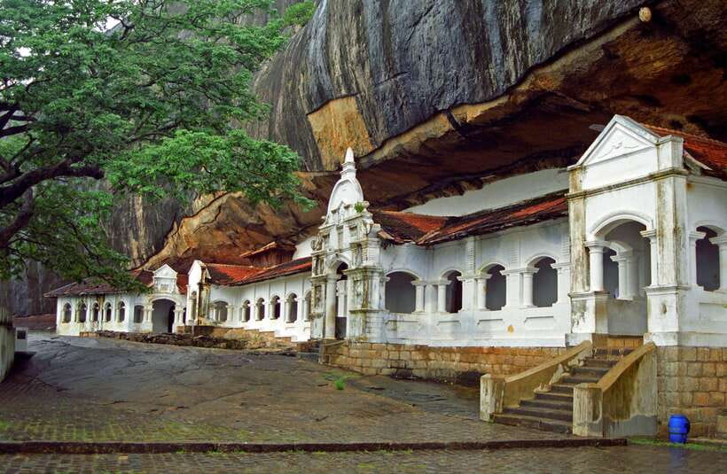 Sri Lanka: 5 Days Multi City Sightseeing Tour - Day 1 in Colombo, airport pickup to your hotel base