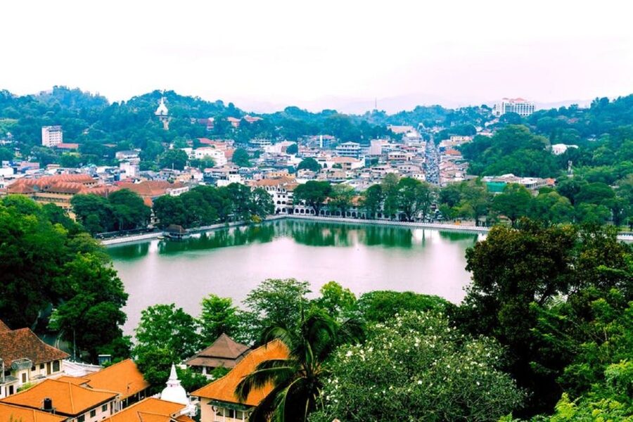 Sri Lanka: 7-Day Off-The-Beaten Path Private Tour - Ella sightseeing: Mini Adams Peak, Nine Arch Bridge, and the kind of views that slow you down