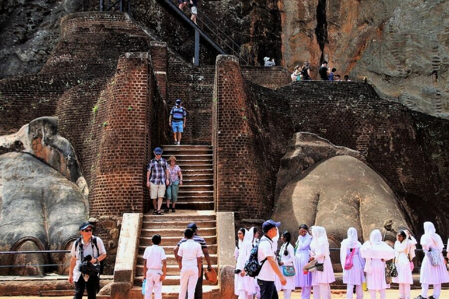Sri Lanka Bentota: Day Trip to Sigiriya and Dambulla Temple - Minneriya wildlife viewing: a third act to balance the temples