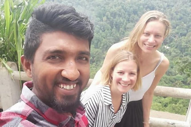 Sri Lanka Driver's and Guide with Luxury Cars - Why the driver/guide quality matters more than you think