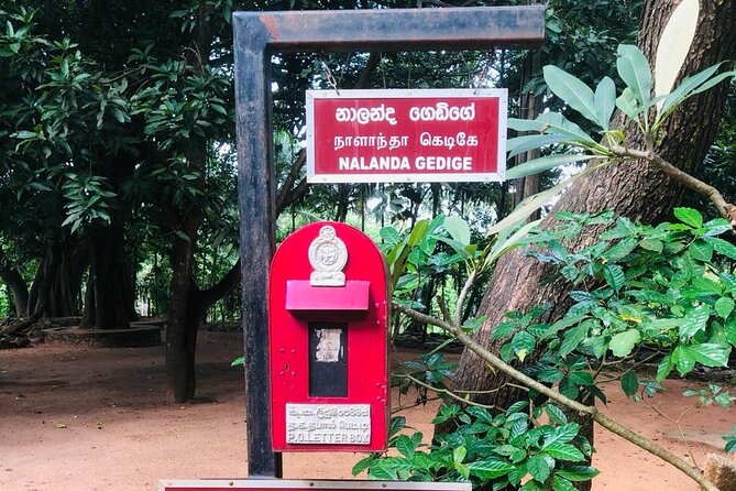 Sri Lanka in 06 Days - Day 1 in Negombo: Beach Strolls, a Fish Market, and Old-School Churches