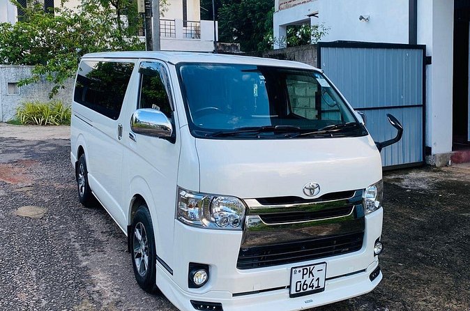 Sri Lanka Personal Tour Driver in a Private Vehicle - Should you book this private driver experience?