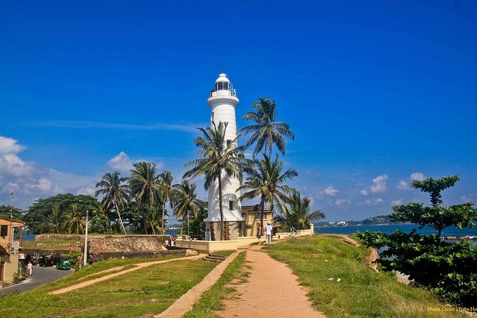 Sri Lanka Tour 07 Nights 08 Days - Galle Dutch Fort, Unawatuna Beach, Madu River Safari, and Sea Turtle Hatchery