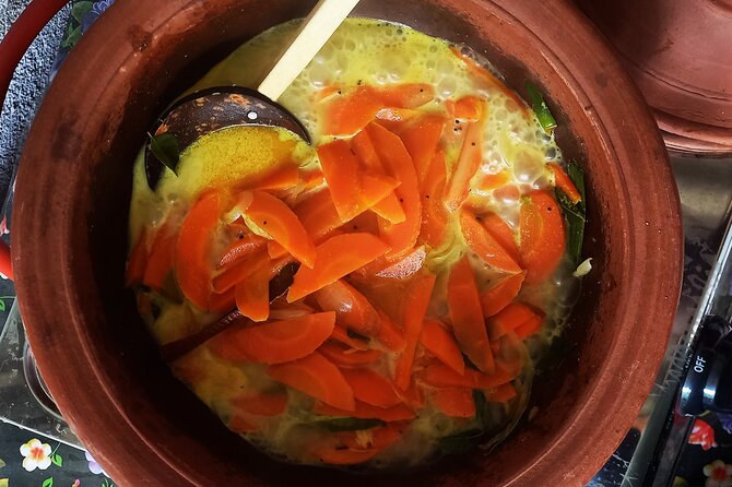 Sri Lankan cooking class with Nilu Kandy( FREE PICKUP & Drop) - Dhal Curry and Pumpkin Curry: How You Actually Learn the Meal