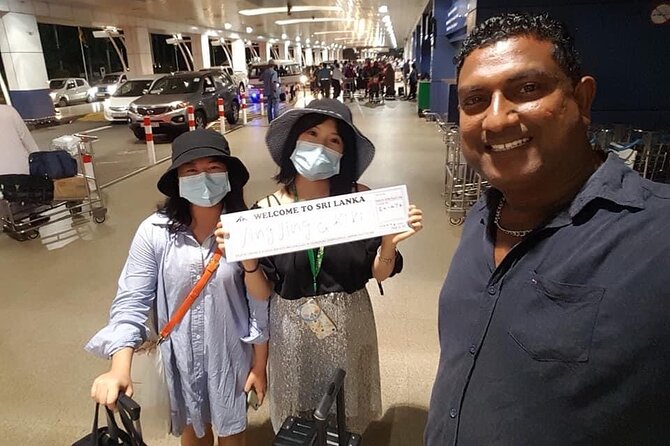 Srilanka airport to colombo transfers - Expressway ride: comfort, timing, and safety