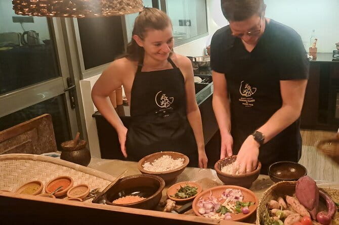 Srilankan Cooking class by FFL kandy - Lunch and dinner included, so you can travel hungry