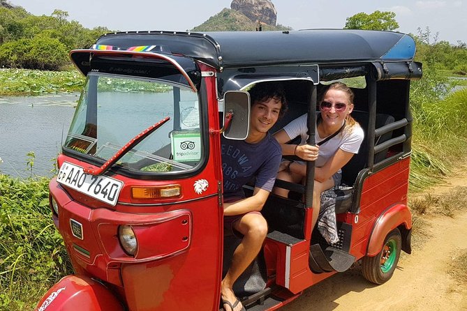Sunrise or sunset tour pidurangala Rock and Sigiriya Rock - Dress for Temples, Then Get Your Photos