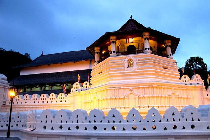 Tailor-made Multi-day Private Tour Packages in Sri Lanka - Private Sri Lanka Packages that match your pace