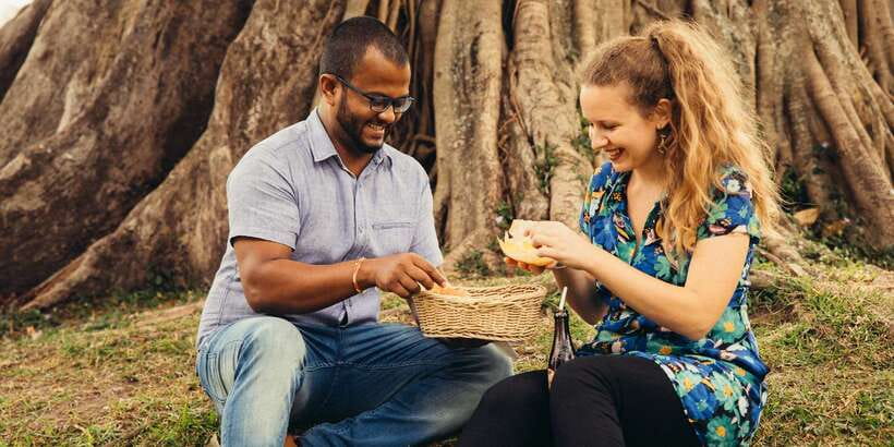 The True Essence of Colombo:Private Highlights & Hidden Gems - Colombo’s biggest park: shade, trees, and a surprising replica