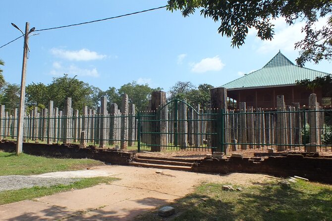 Throughout the Pearl Island in 14 Days - Polonnaruwa visit plus Minneriya National Park timing