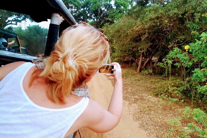 Tour Packages in Sri Lanka - Most Popular Round Tour - All in One Tour - Arthur’s Seat Views, Gems, Peradeniya Gardens, and Tea Country Stops