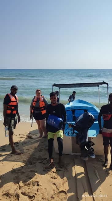 Trincomalee: Dolphin & Whale Watching Boat Tour - The ride back to Nilaveli, and what you might do after