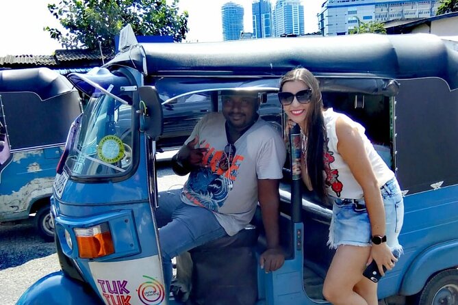 Tuk Tuk Private Safari Tour Exploring Sri Lanka's Capital Colombo - Stop 4 to 6: Independence Square, the Lighthouse, and Galle Face Green
