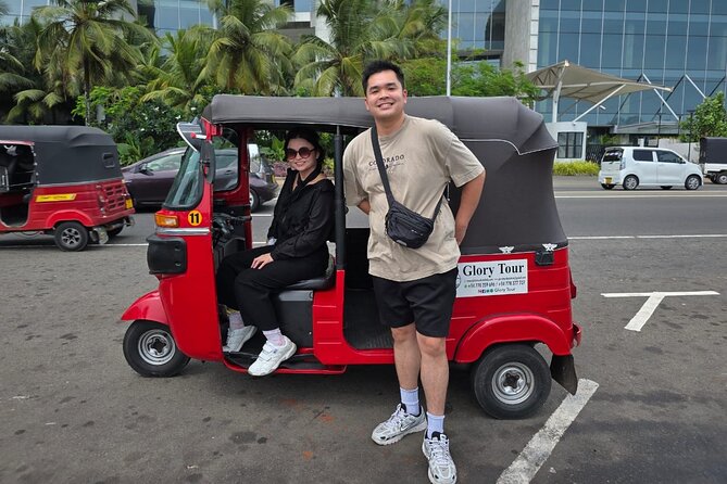 Tuk Tuk safari capital Colombo (Food and Entry Fees) Including - Gangaramaya Temple, a Gem Mine Stop, and the Tea Tasting That Makes It Feel Local