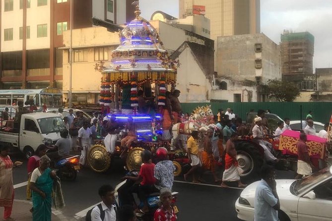 Tuk Tuk Tours From Colombo Port Passenger Dock Shore Excursions. - Nelum Pokuna Mahinda Rajapaksa Theatre and the Cinnamon Gardens Area