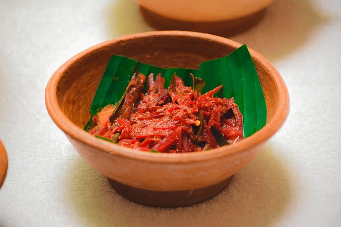 Vegan Cooking Class Colombo with Market Tour - The market tour: learning what to buy in Colombo, not just where to go