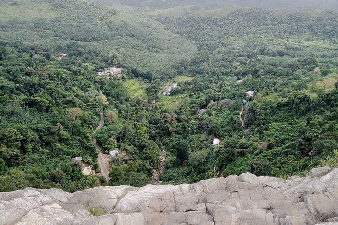 Waterfall Tour & nine arch bridge Ella - The value of a private Ella waterfall day for two