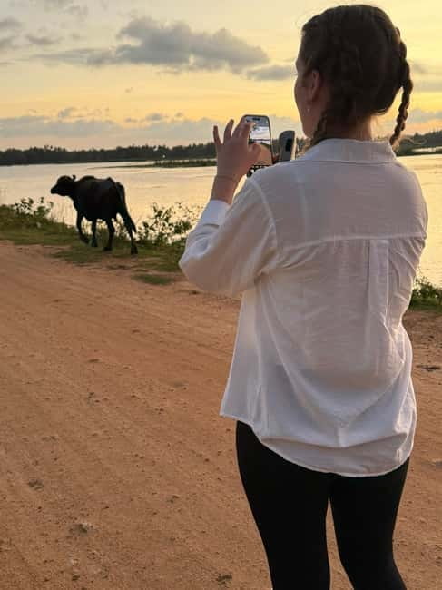 Yala Village Tour: Pottery Class, Lake and Temple Visits - Why this Kotapola Yala village day feels different